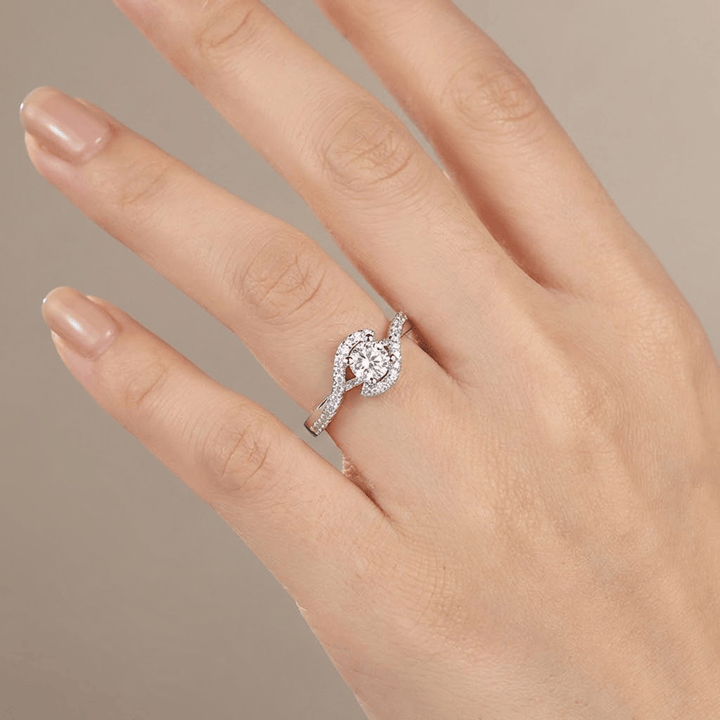 ANELLO TWIST color oro BIANCO CON Zirconia OVALE