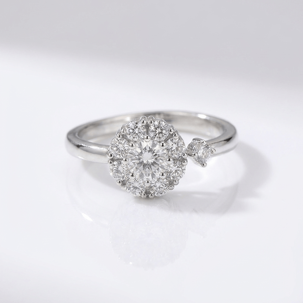 ANELLO A CLUSTER DI DIAMANTI - (REGOLABILE)