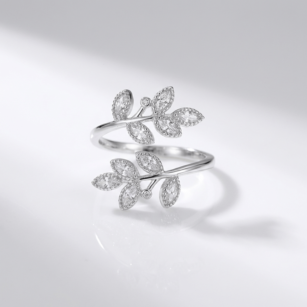 ANELLO AVVOLGENTE IN FOGLIA D'ORO - (REGOLABILE)