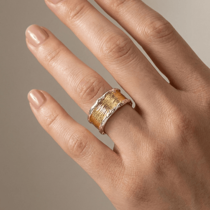 ANELLO DUE TONI color oro E ARGENTO FATTO A MANO - (REGOLABILE)