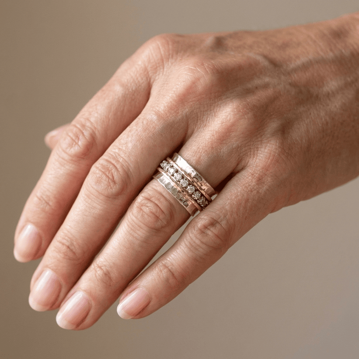 ANELLO SPIN IN ZIRCONIA SERENITY