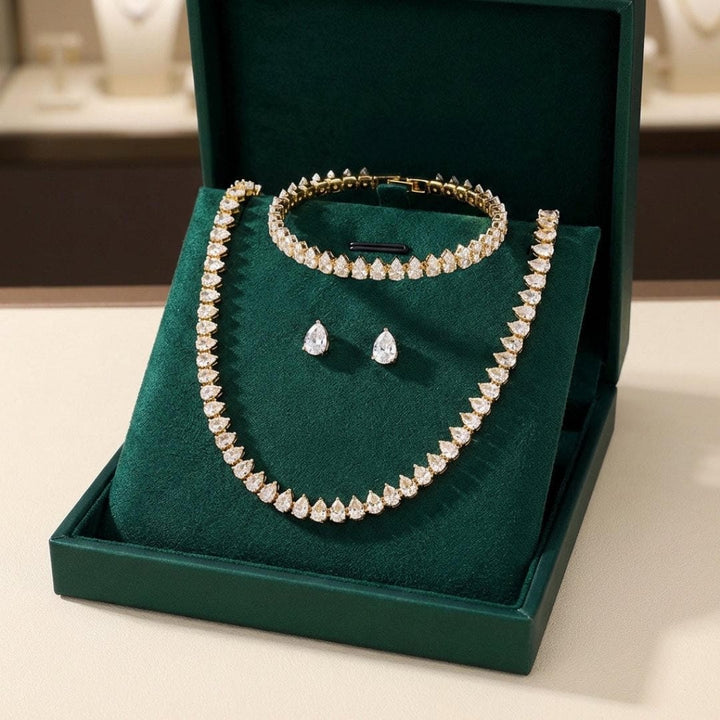 Splendido Set Completo da Sposa in Zirconia Cubica Trasparente