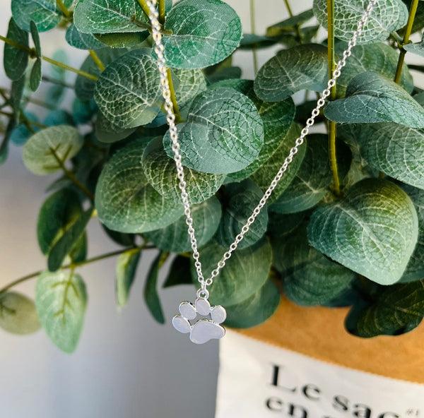 Collana Elegante con Zampa color argento – Acciaio Inossidabile