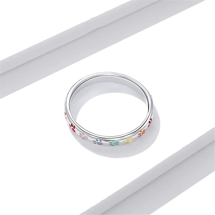 Anello color argento con Design di Zampa