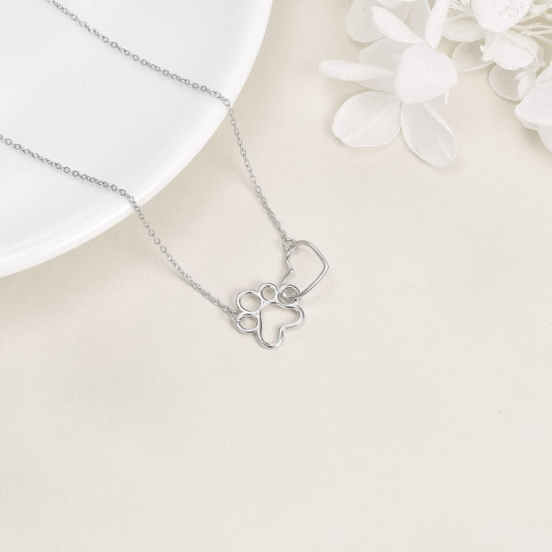 Collana color argento con Stampa di Zampa – Pendente a Cuore di Cristallo