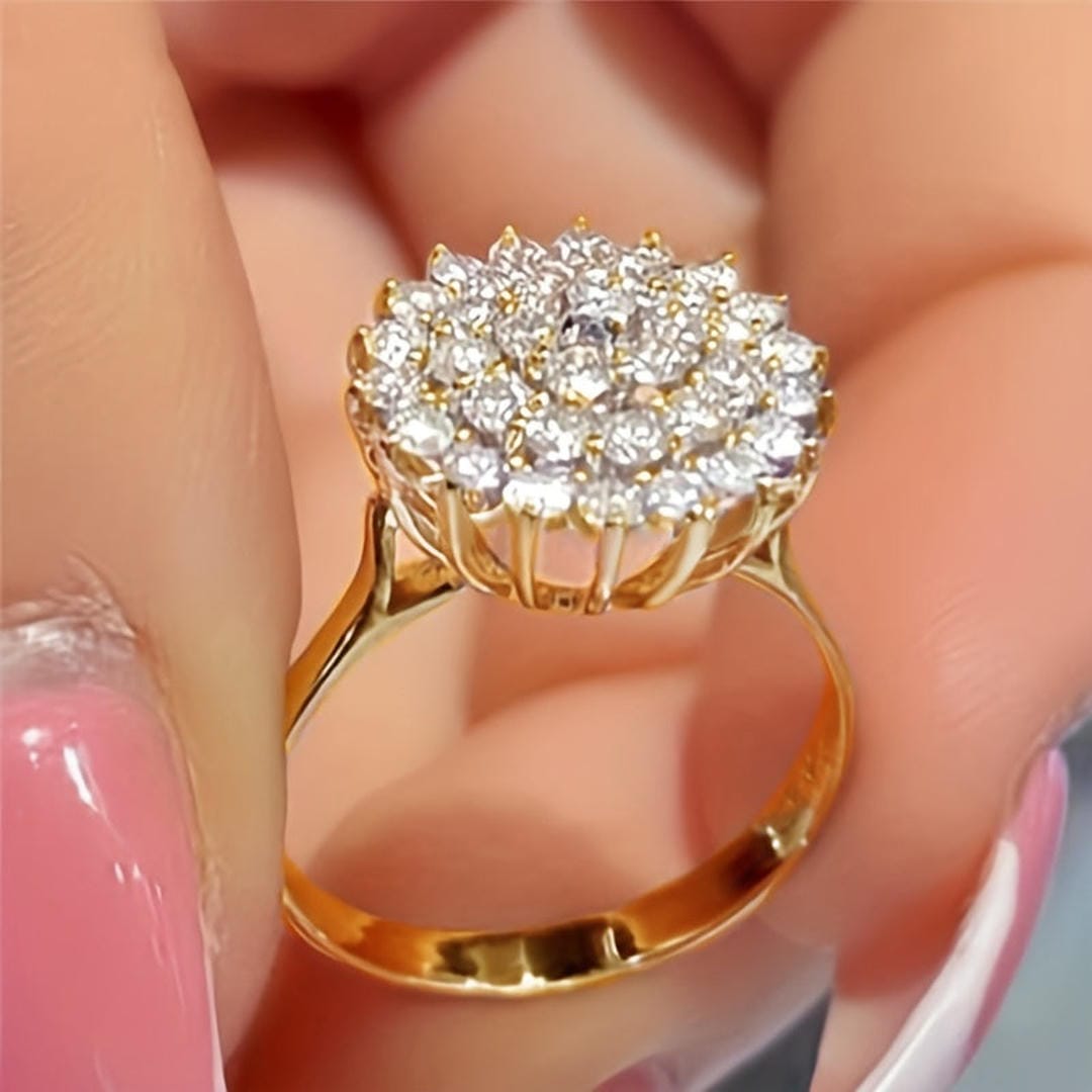 Anello Dichiarazione con Cristalli a Clusters Halo