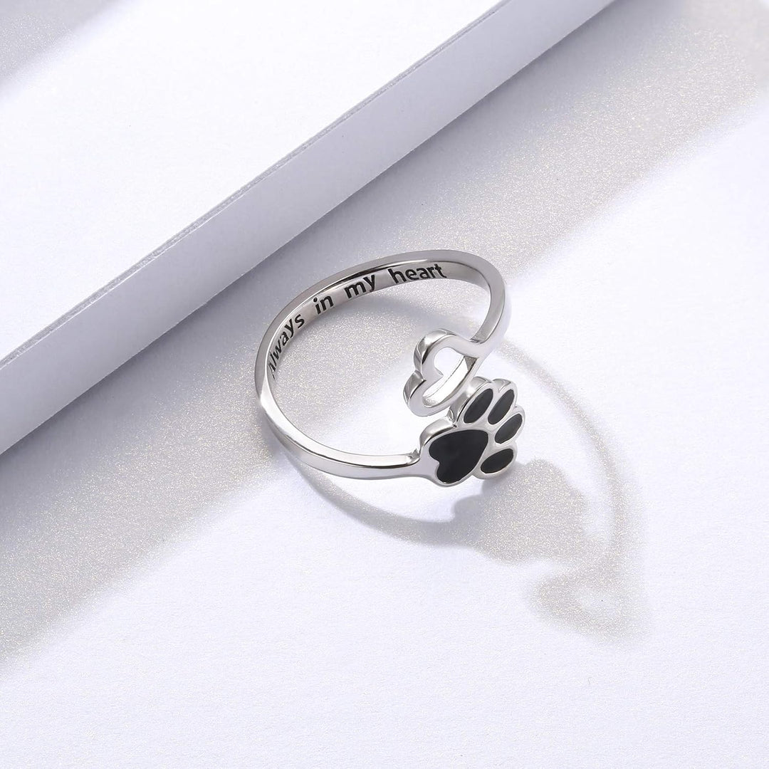 Anello Artigianale a Forma di Zampa e Cuore – Regolabile color argento