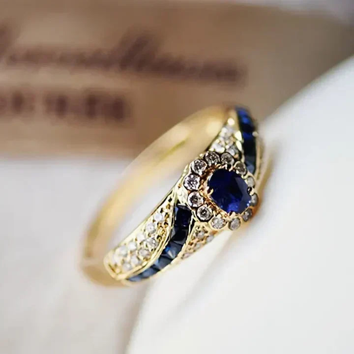 Anello color oro Avelisse Moraziel