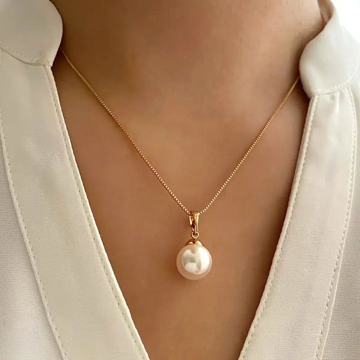Set di collana elegante e raffinata con perle
