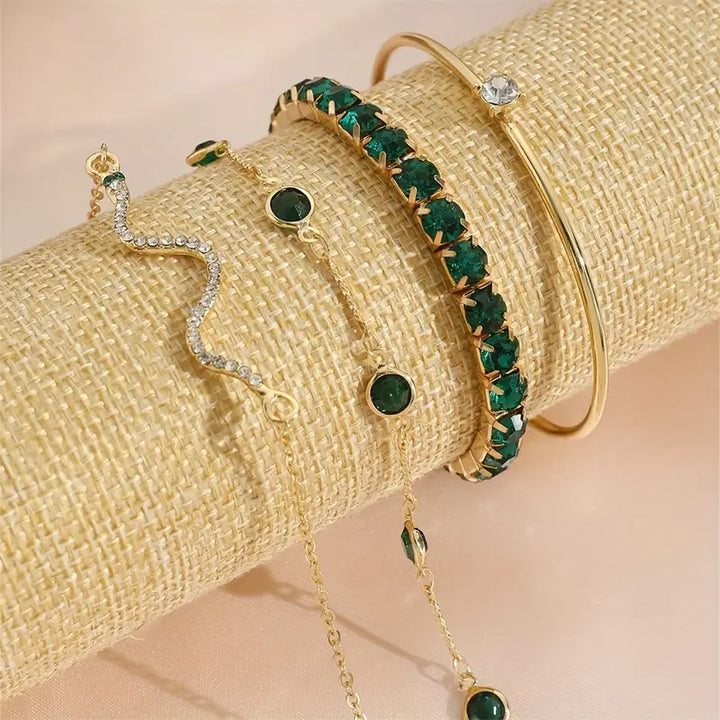 Set di Bracciali in Pietra Verde Puro