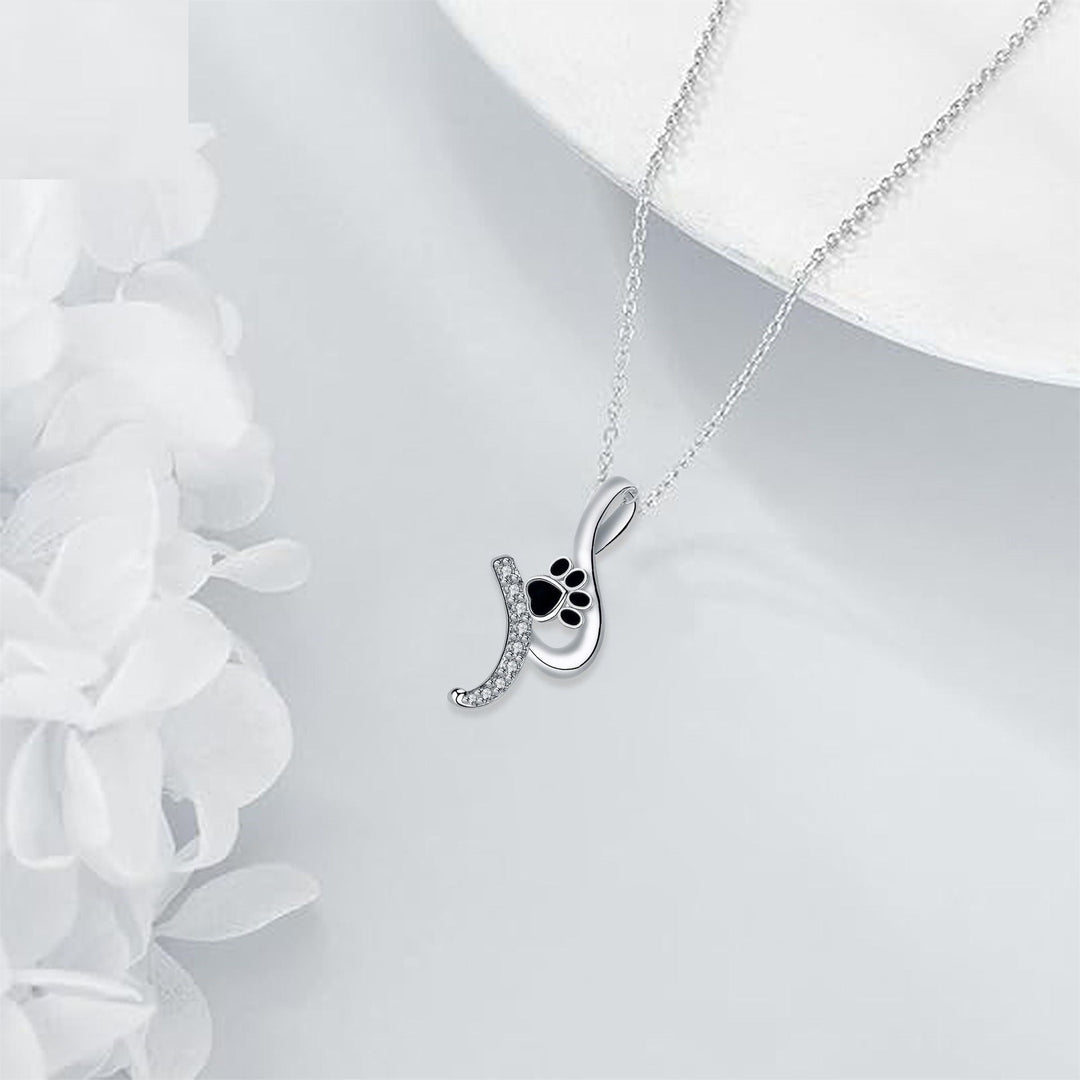Collana con Pendente a Forma di Zampa