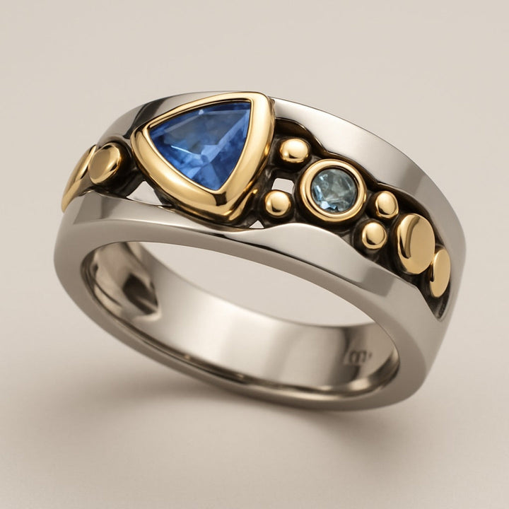 Anello Vintage in Cristallo Blu
