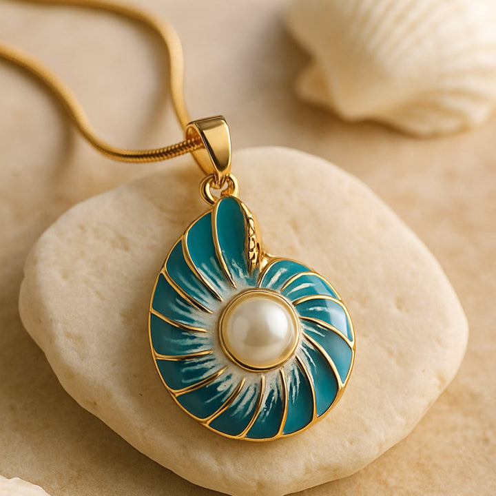 Collana con Conchiglia Blu Perla