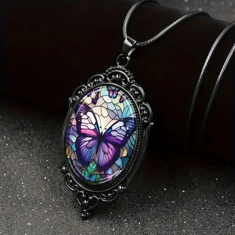 Collana con Pendente a Forma di Farfalla con Cristallo Viola