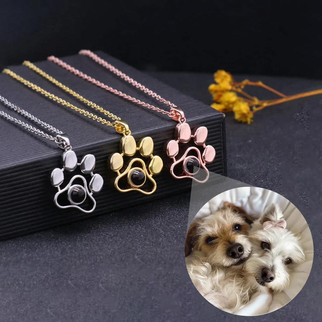 Collana con Proiezione Fotografica Personalizzata a Zampa