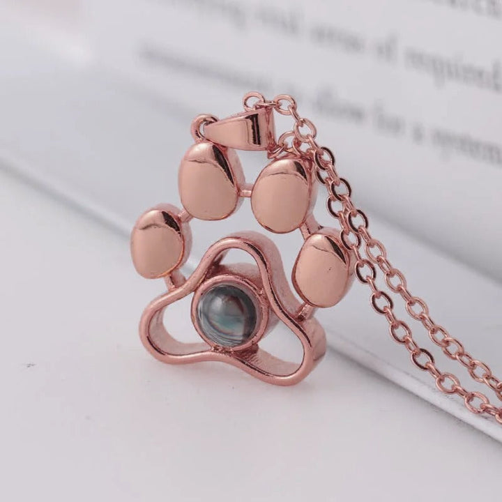 Collana con Proiezione Fotografica Personalizzata a Zampa