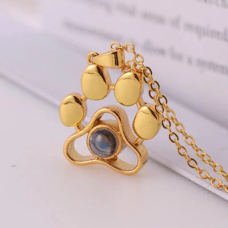 Collana con Proiezione Fotografica Personalizzata a Zampa