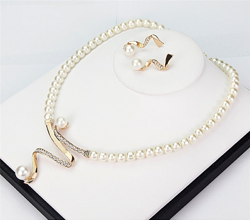 Set Collana di Perle Naturali + Orecchini