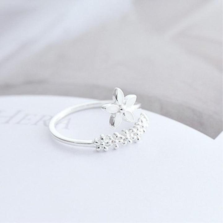Anello color argento Regolabile e Smalto Dipinto a Mano con Fiori Selvatici