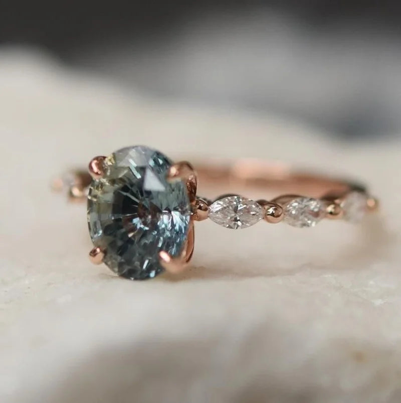 Anello Vintage color oro Rosa con Pietra Blu
