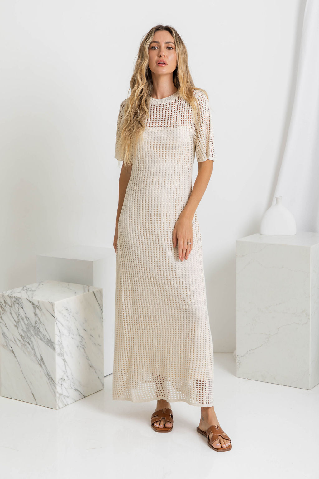 ESSENZIALE - Abito Maxi all'Uncinetto Airlie - Naturale