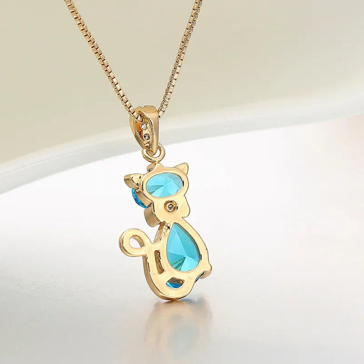 Collana con Pendente a Forma di Gatto di Cristallo