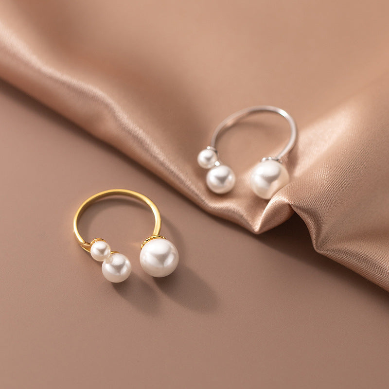 Anello Regolabile in Perla d'Acqua Dolce Tripla color argento