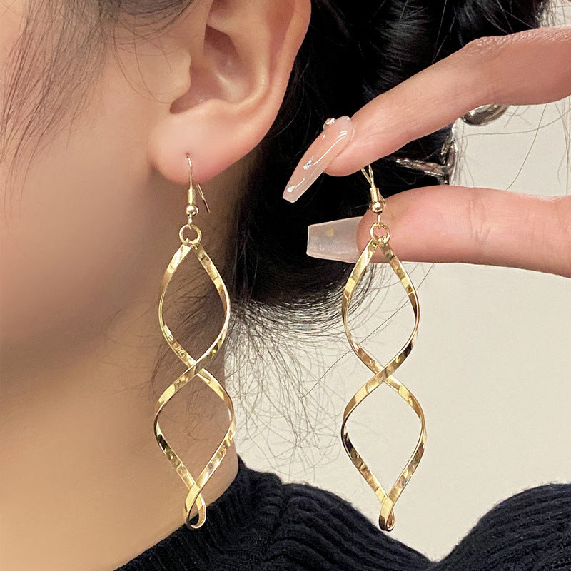 Orecchini a Pendolo a Spirale | Oro