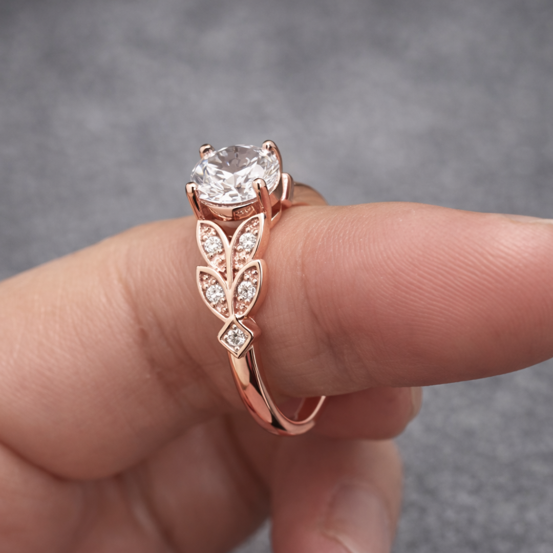 Anello color oro Zirconia con Corona di Fiori Esotici