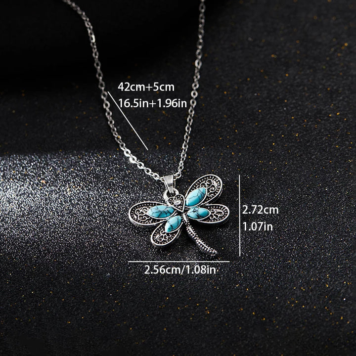 Collana con Pendente color argento a Forma di Libellula