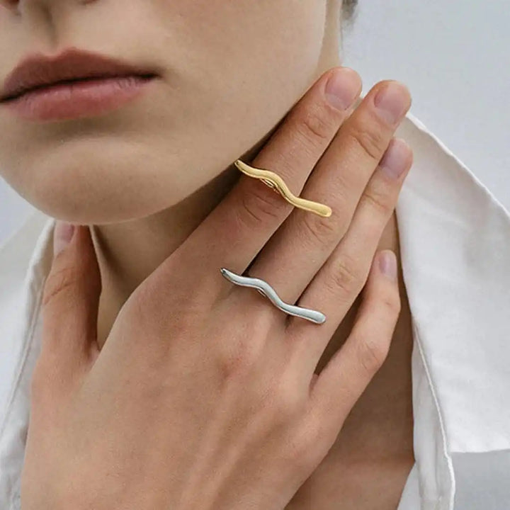 Anello Minimalista color oro Ramo