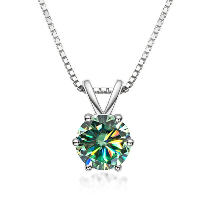 Collana solitaria elegante con moissanite