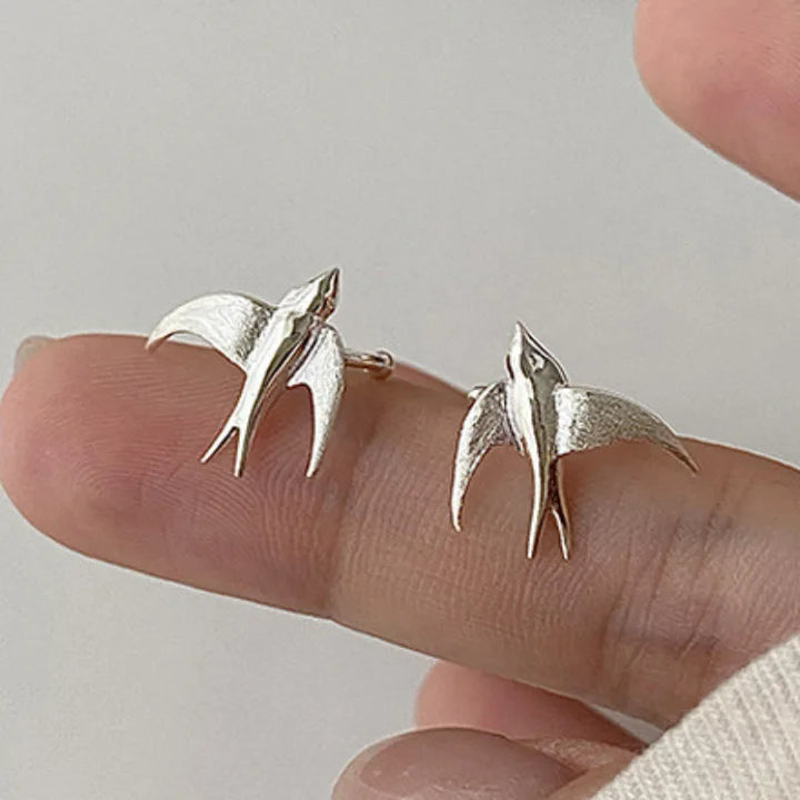 Bellissimi Orecchini Clip-On a Forma di Rondine color argento