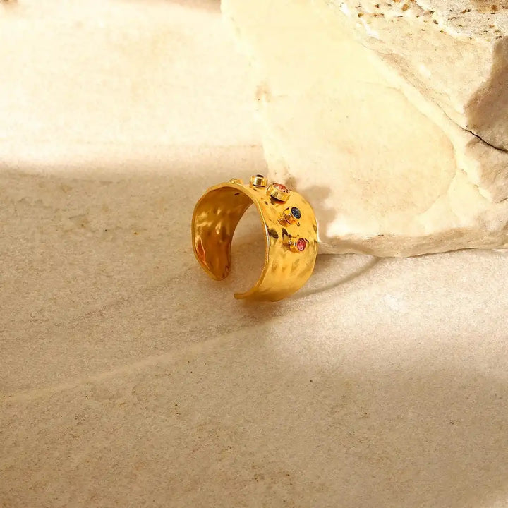 Anello Vintage in Zirconia Cubica Dorata