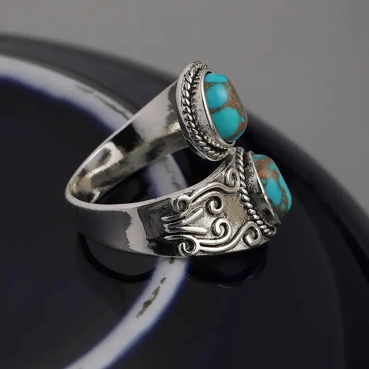 Anello Elegante Vintage con Croce Turchese
