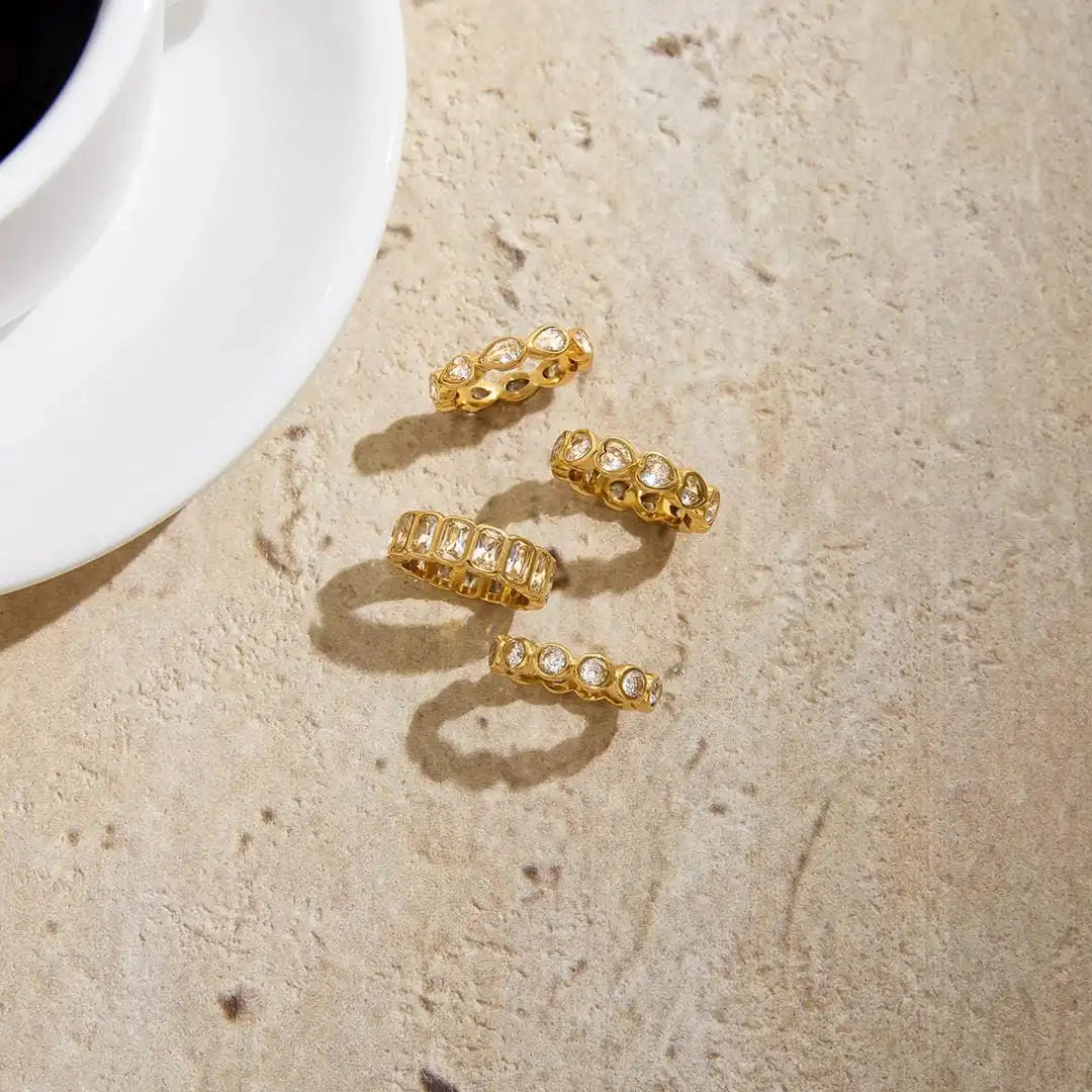 Set di Anelli in Zirconia Baguette Variety