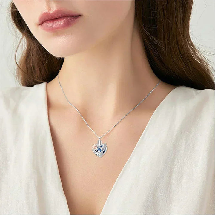 Collana Urna a Cuore Colibrì