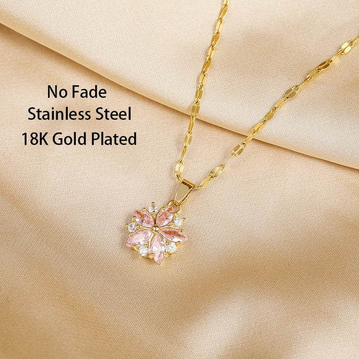 Collana Romantica con Rosa Sakura in Acciaio Inossidabile