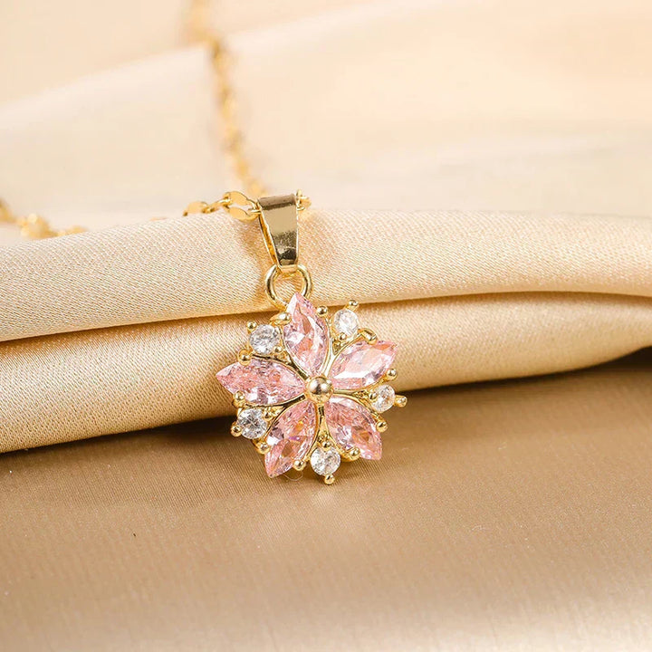 Collana Romantica con Rosa Sakura in Acciaio Inossidabile