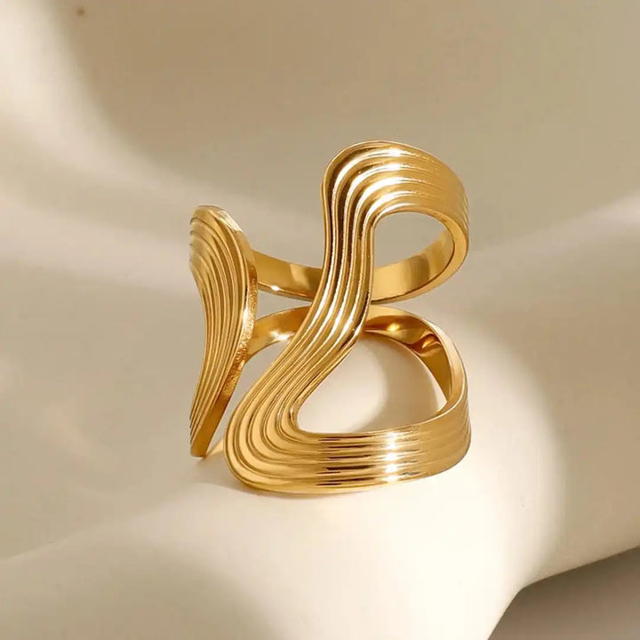 Anello color oro con Perline Squisite
