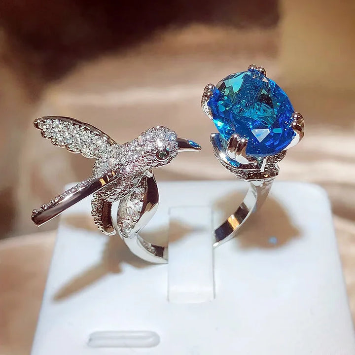 Anello Regolabile in Gemma Colibrì – Zircone, Placcato Oro