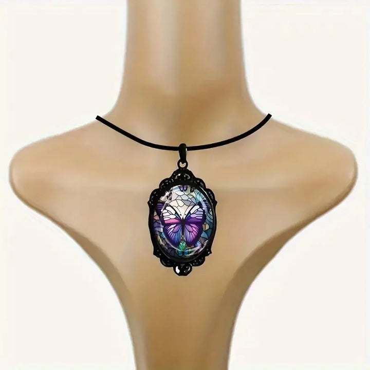 Collana con Pendente a Forma di Farfalla con Cristallo Viola