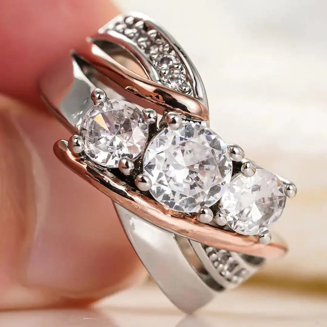 Anello in Zirconia Oro e Argento Tre Dimensionale