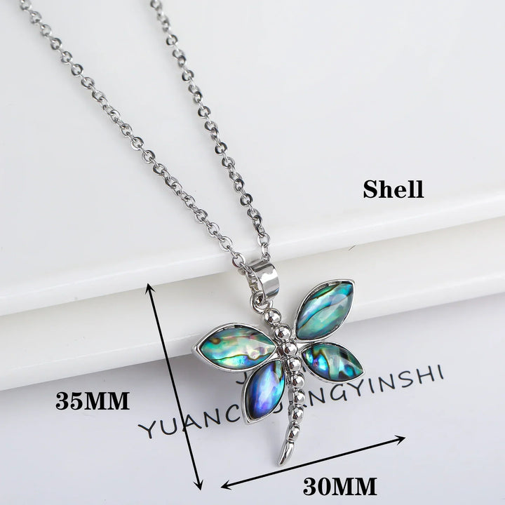 Collana con Pendente a Farfalla in Conchiglia Naturale