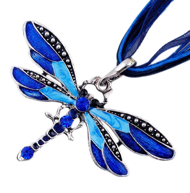 Collana con Pendente a Libellula di Cristallo