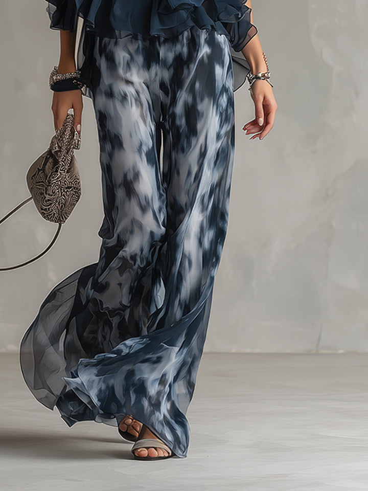 ESSENZIALE - Ludovica – Set elegante in chiffon con top a collo alto e pantaloni a gamba larga stampati