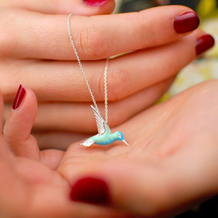 Collana color argento con Smalto a Forma di Colibrì