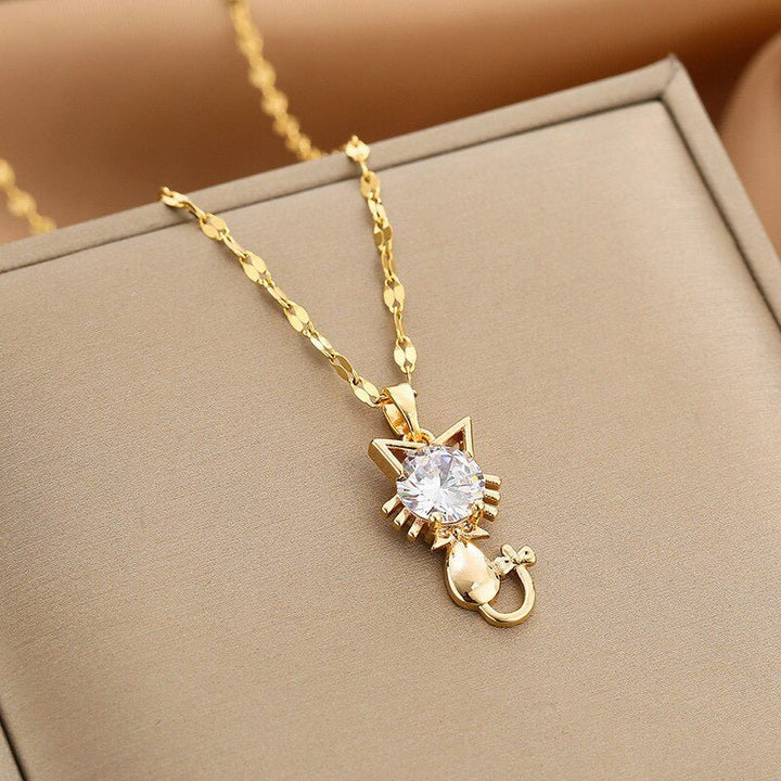 Collana con gatto placcata color oro con zirconia