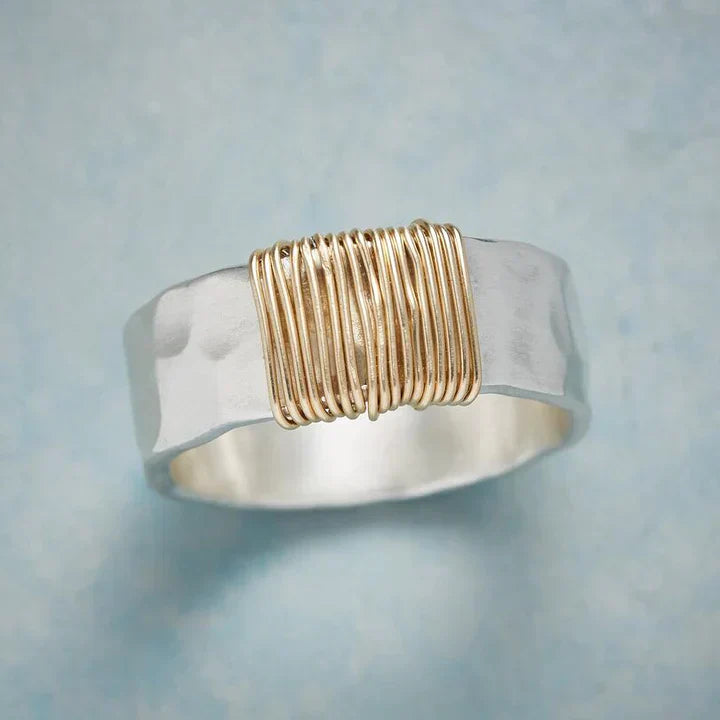 Anello Vintage Oro e color argento