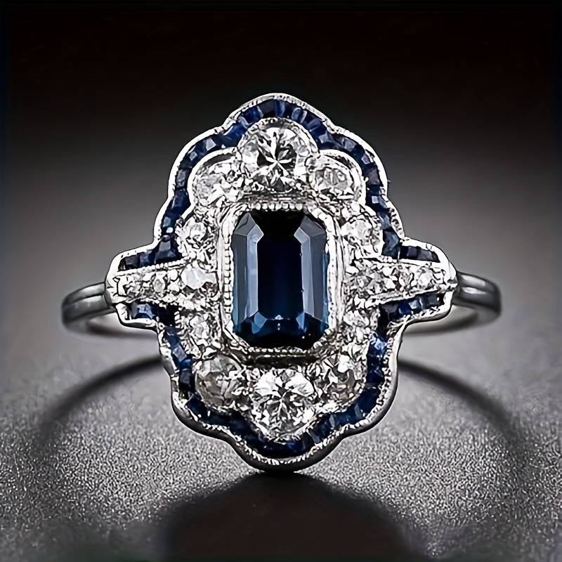 Anello Vintage in Cristallo Blu e color argento